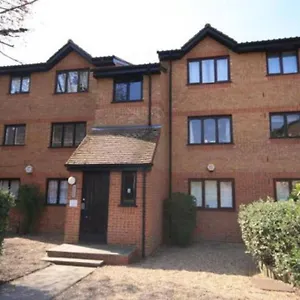 https://mornington-place.cambridgehotelsuk.com